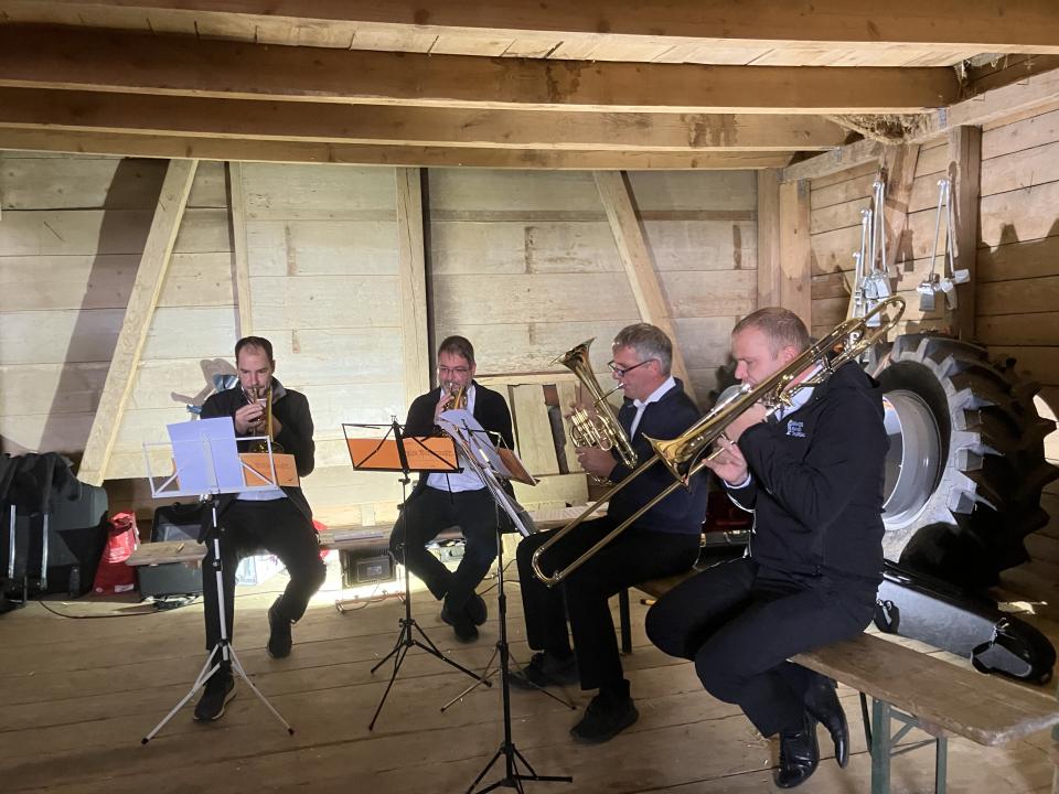 Ensemble der Blasmusik Hörhausen