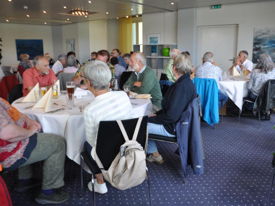 Mittagessen in Beinwil am See