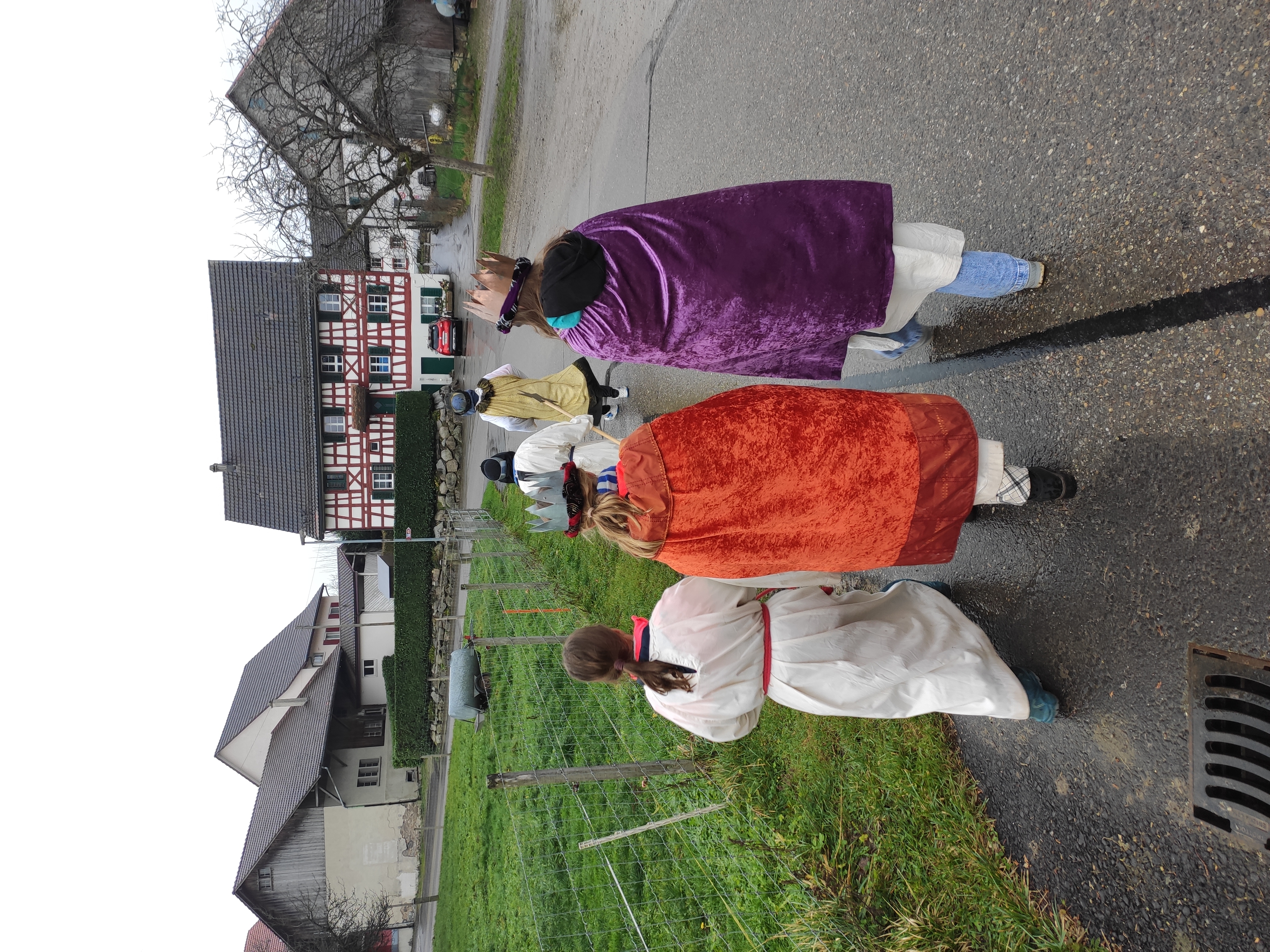 Sternsinger unterwegs in der Gemeinde Homburg